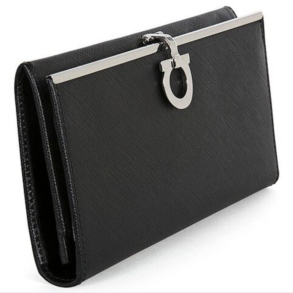 Ferragamo Gancini Continental Wallet